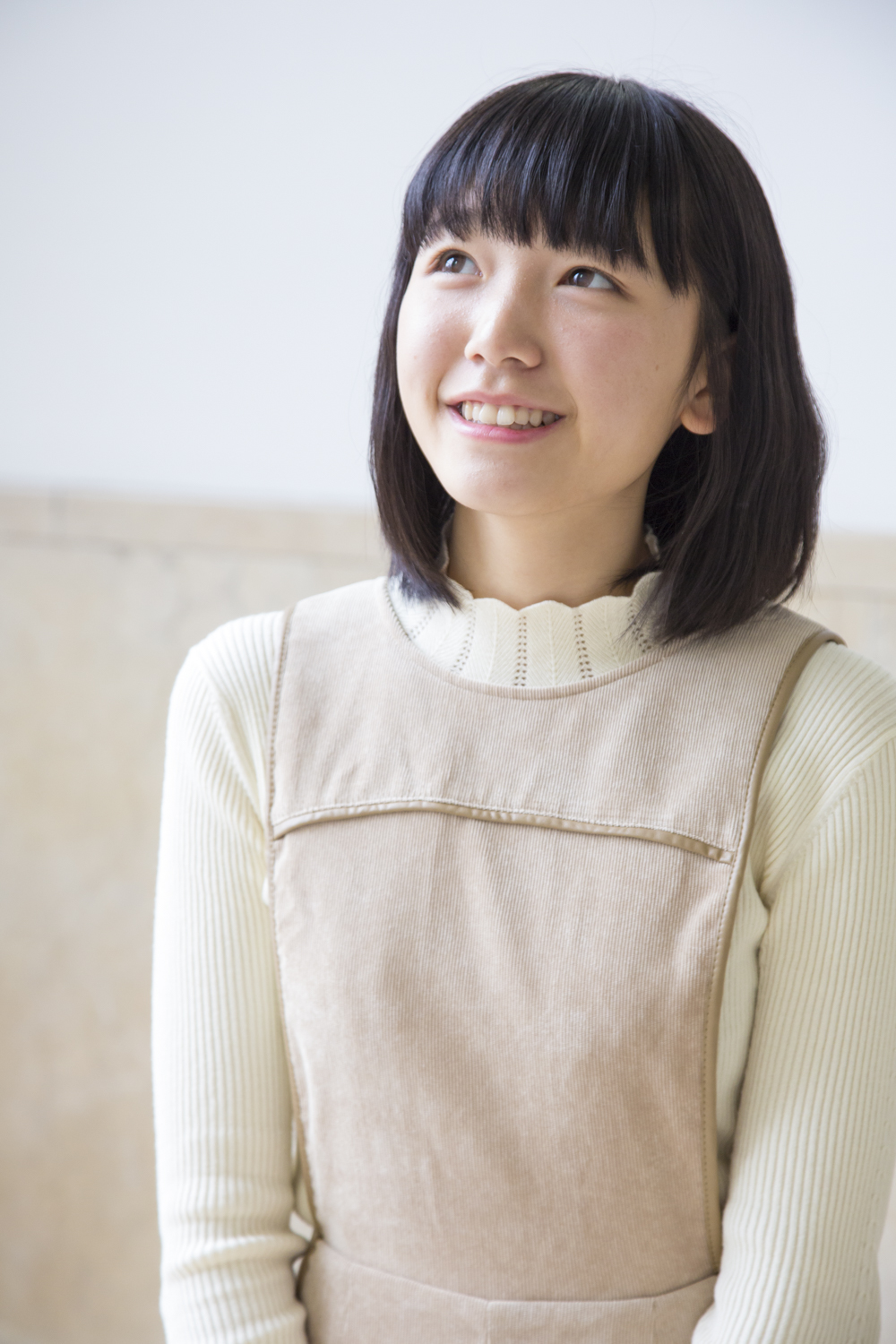 《船井美玖》写真作品 空灵清新气质很动人！ - 爱享多