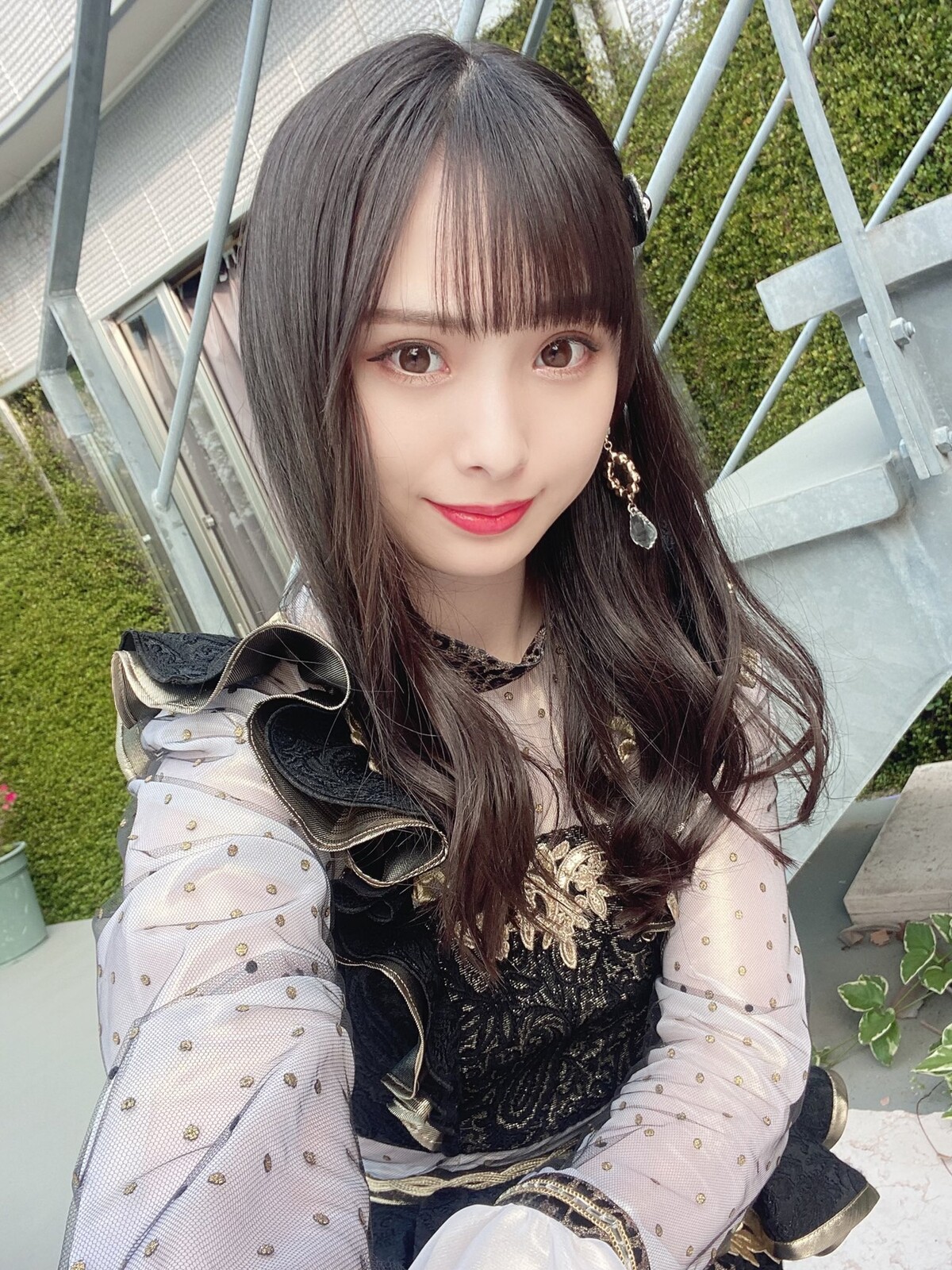 《梅山恋和》写真作品透明少女感彷佛恋爱的感觉 - 爱享多
