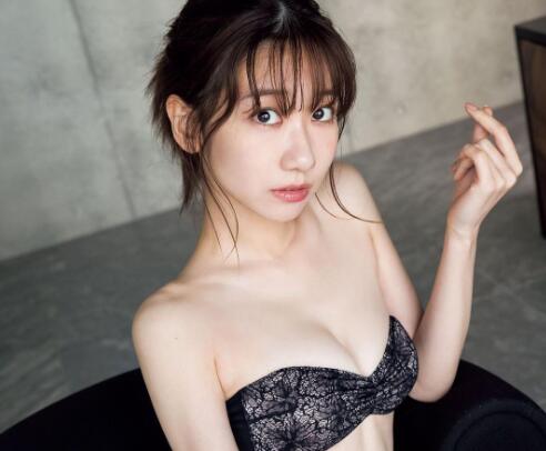 前AKB48成员《柏木由纪》超性感写真 - 爱享多